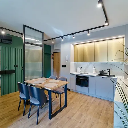 아파트 Laguna Ogrody Pieniawskie 33 Emerald Vip-z Balkonem