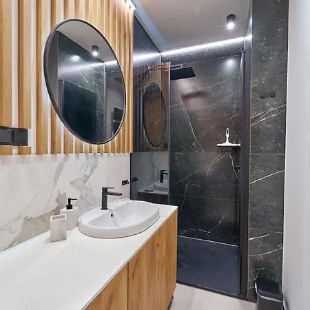 Apartament Laguna Ogrody Pieniawskie 33 Emerald Vip-z Balkonem Polanica-Zdrój