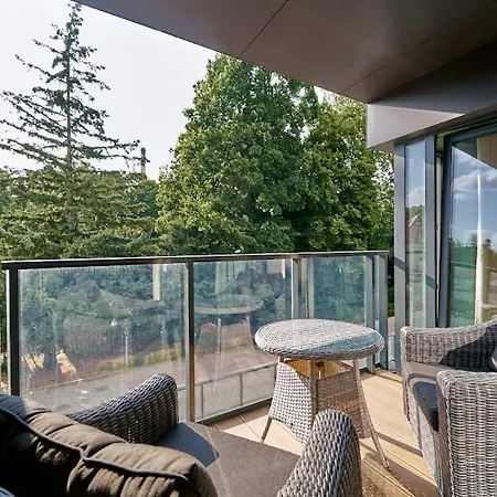 Appartement Laguna Ogrody Pieniawskie 33 Emerald Vip-z Balkonem