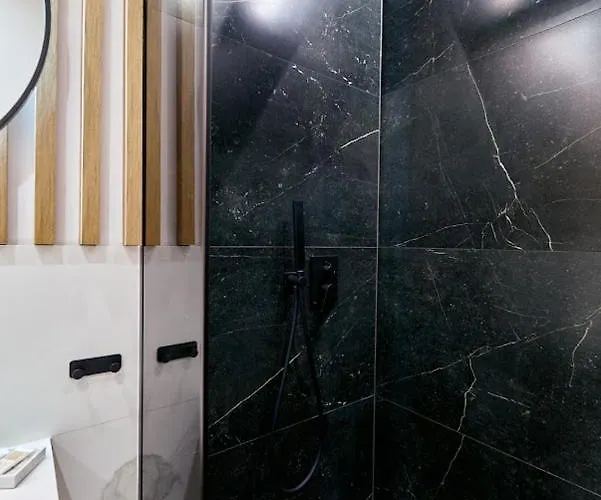 Appartement Laguna Ogrody Pieniawskie 33 Emerald Vip-z Balkonem