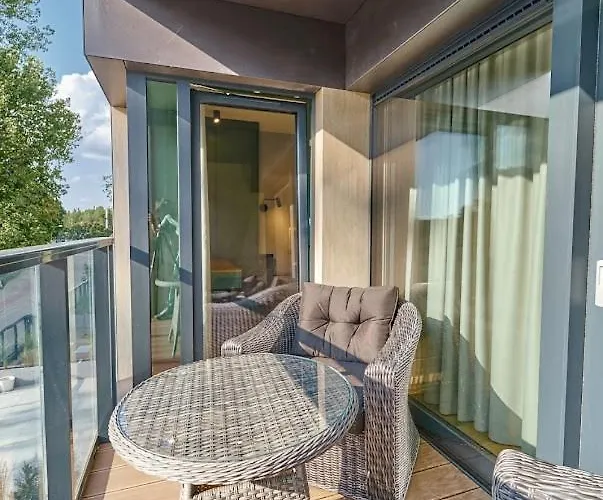 Laguna Ogrody Pieniawskie 33 Emerald Vip-z Balkonem