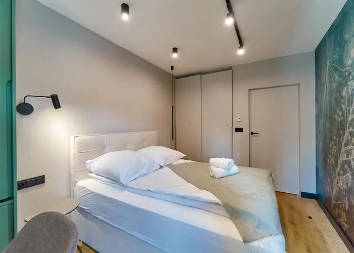 Laguna Ogrody Pieniawskie 33 Emerald Vip-z Balkonem Appartement *